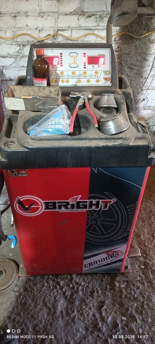 Продам шиномонтажне обладнання