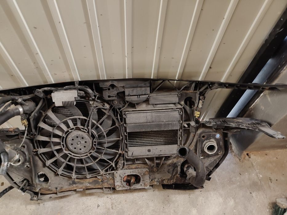 Przedni pas chłodnica chłodnice wiskoza wiatrak moduł audi A4 b6 v6 be