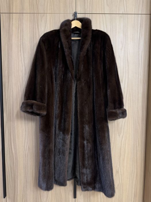 Норкова шуба . Натуральна шуба