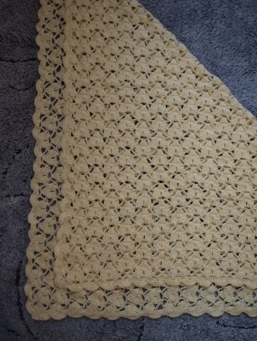 Накидка платок шаль в'язана мережевна