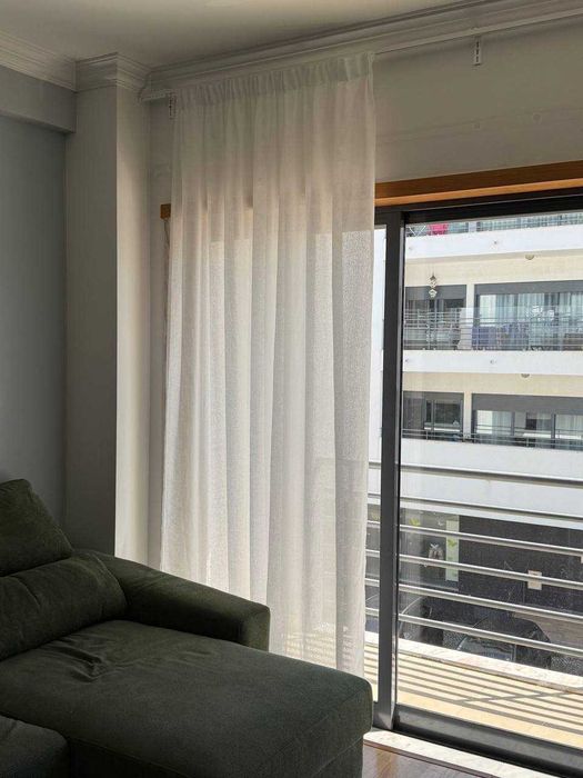 White Curtains64737754681730122