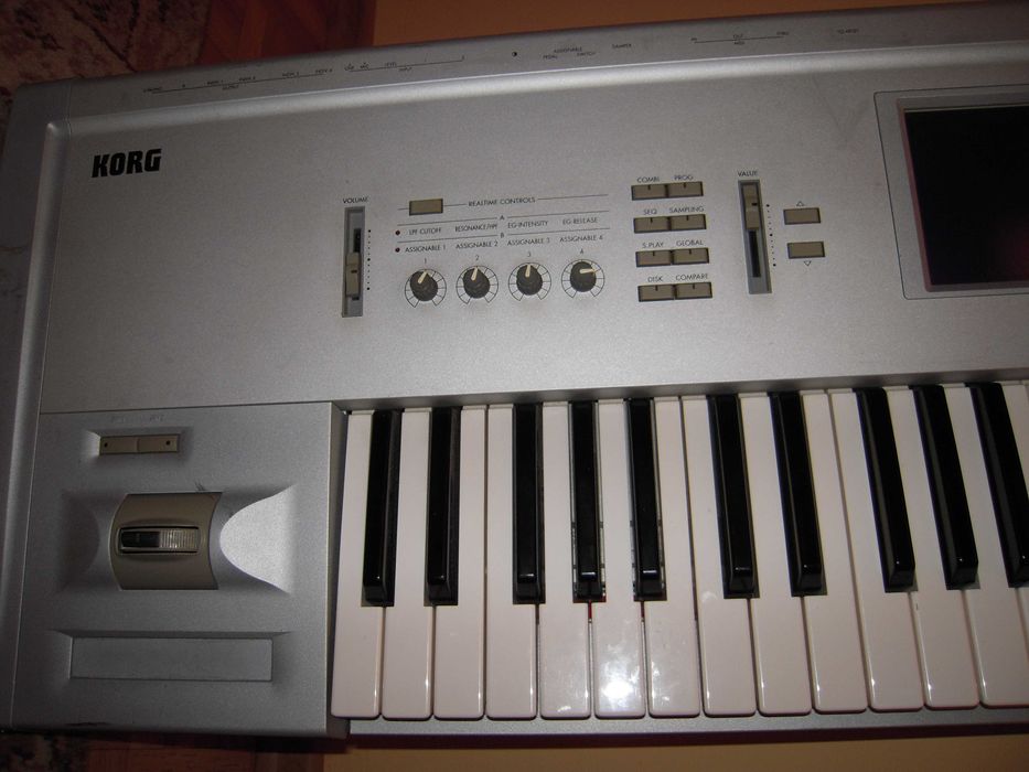 Syntezator korg triton Bielawa • OLX.pl