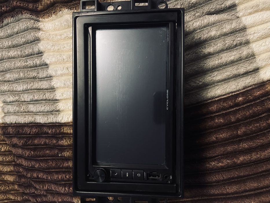 Магнітола CYCLONE MP-7125