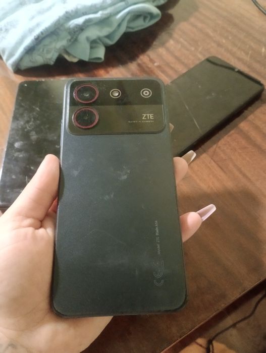 ZTE A54 під відновлення. Перестав вмикатися. Все ціле