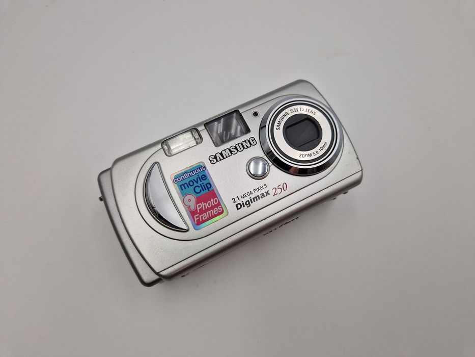WYPRZEDAŻ Aparat Samsung Digimax 250 - RETRO VINTAGE cyfrówka