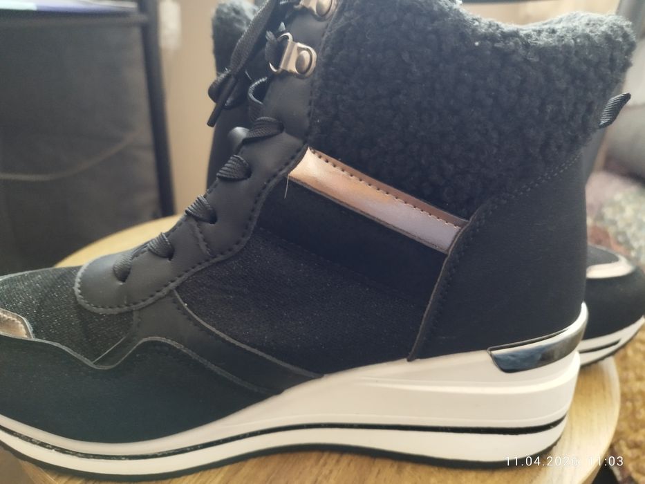 Solidne i ciepłe buty "fashion", rozm41-42