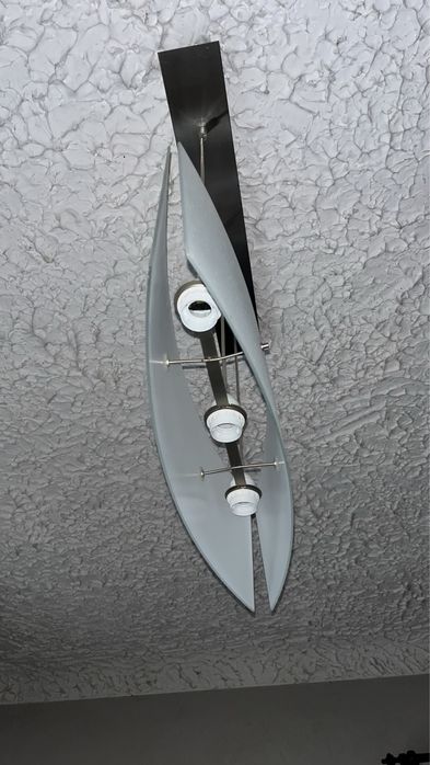 Candeeiro de teto suspenso