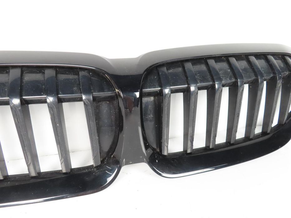 Grelha Frontal Bmw 3 Touring Ref: 51138072085 2018 - 2025