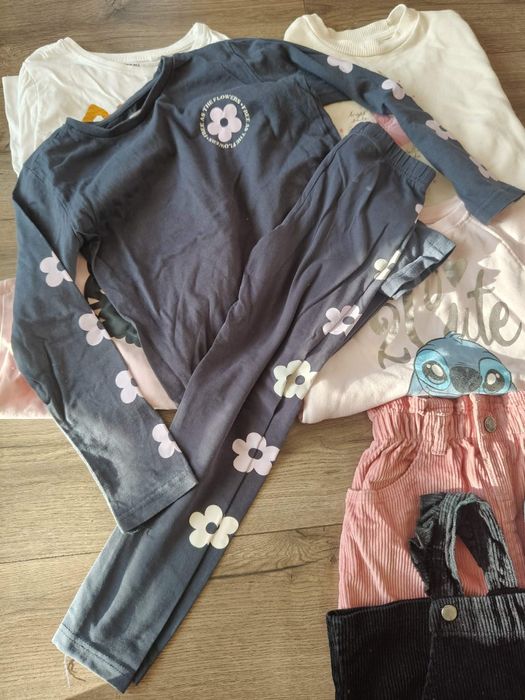 Paczka ubrań 122/128 dla dziewczynki.