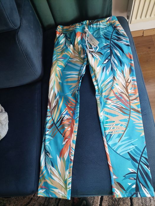 Spodnie letnie elastyczne 46