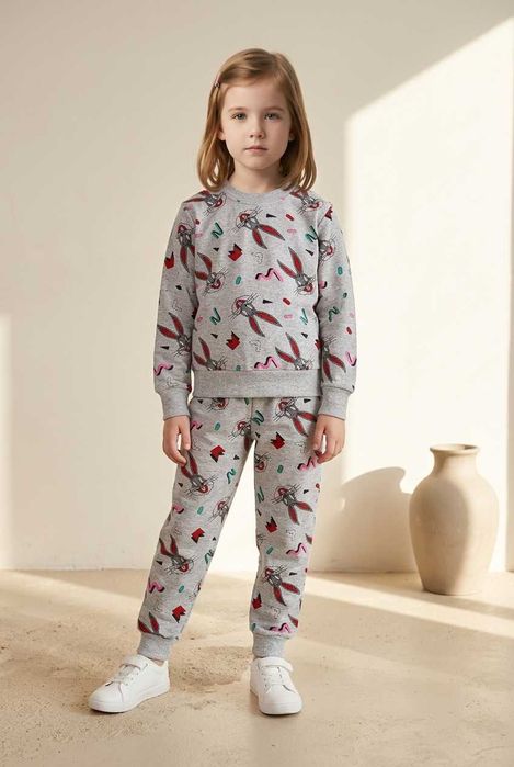 Dres dziewczęcy Bugs Bunny szary 100% bawełna komplet ocieplany 140