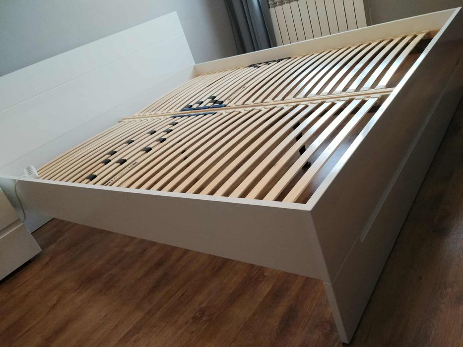 Łóżko 180x200 białe stelaz szafka