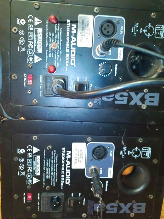 Колонки Мониторы BX5a пара