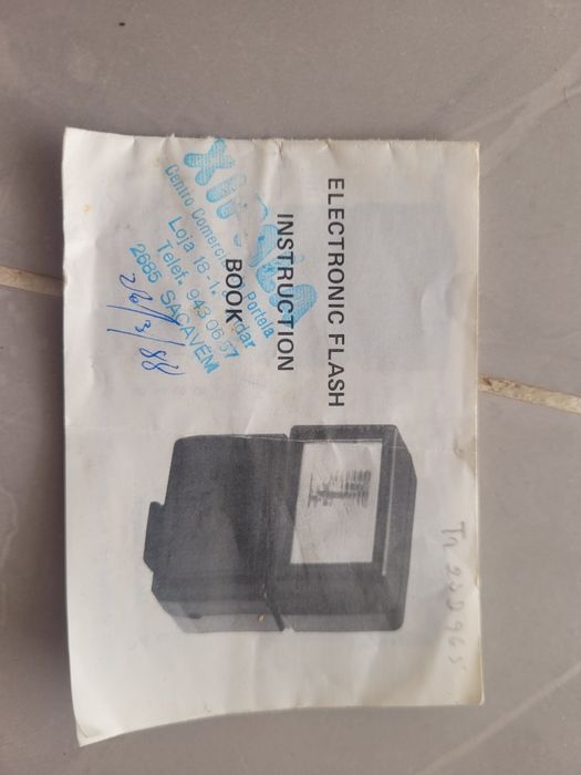 Máquina fotográfica vintage Minolta 110 Zoom SLR