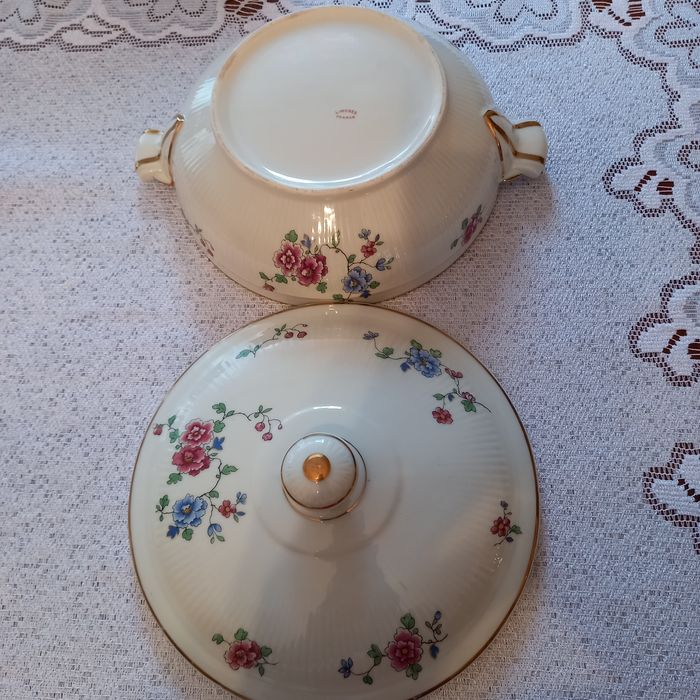 Śliczna waza terynka Limoges porcelanowa