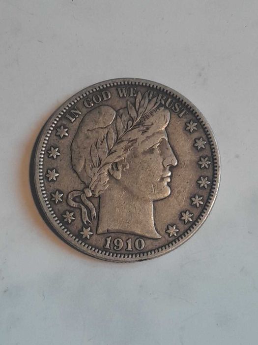 Монета США 1910 року із серії Barber Half Dollar