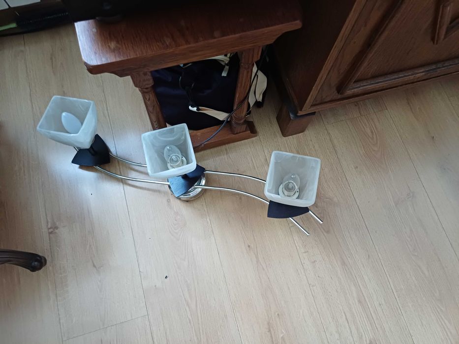 Lampa sufitowa jak nowa