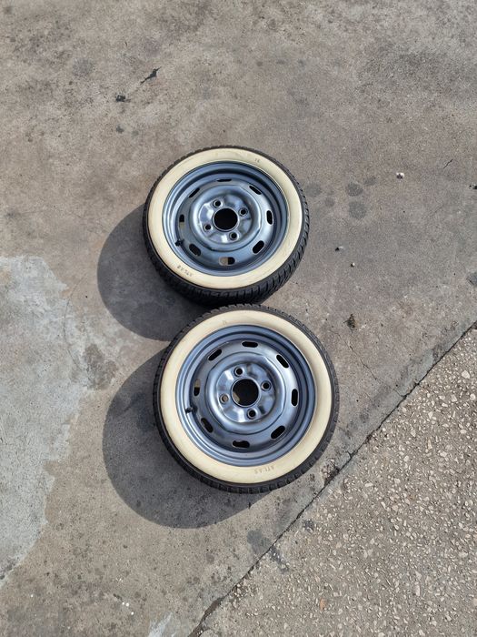 2 (duas) Jantes originais Carocha 1302