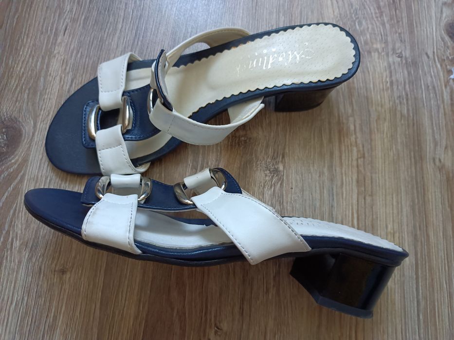 Klapki Modliński 36