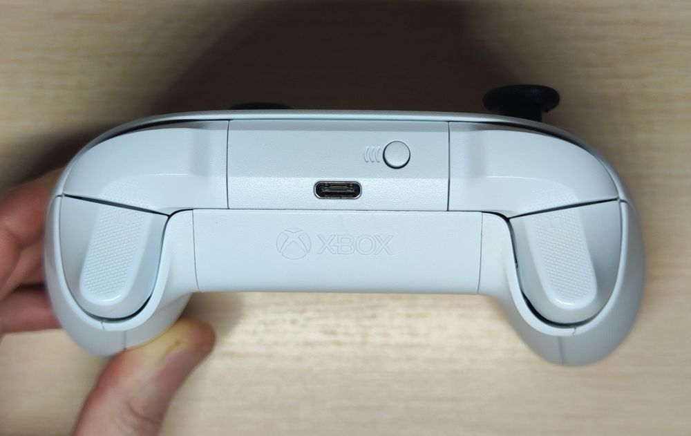 Геймпад Microsoft Xbox Wireless Controller Robot White (Model: 1914)