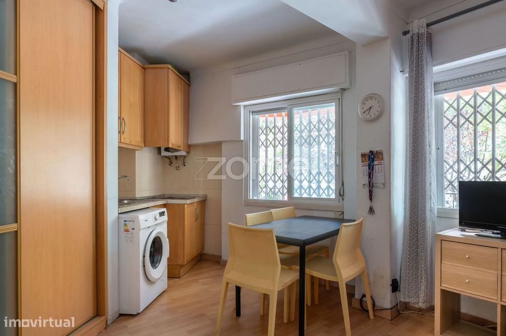 Arrenda-se apartamento T0