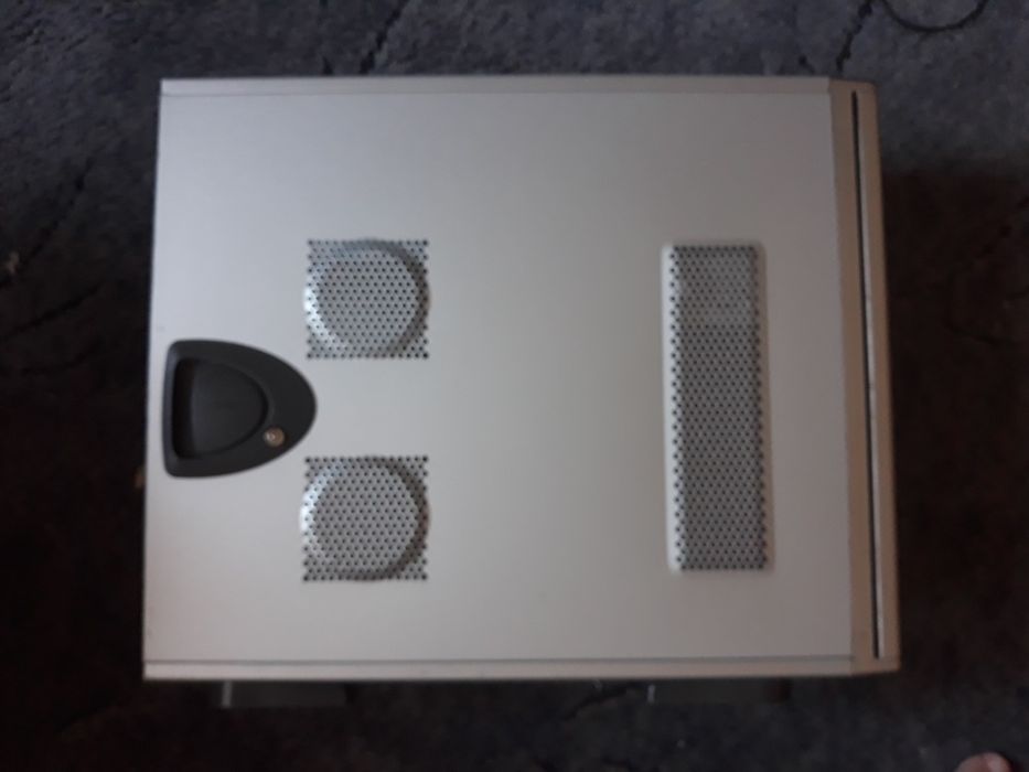 Компьютерний корпус Chieftec