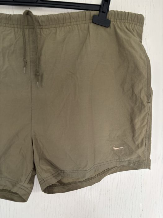 Khaki spodenki sportowe nike uniwersalne