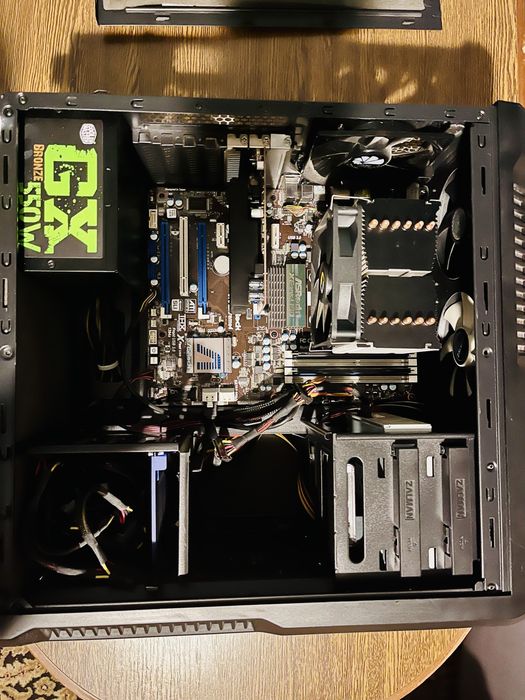 Komputer stacjonarny