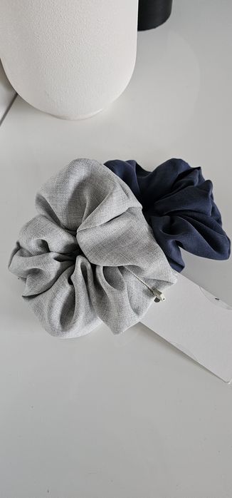 Dwie duże gumki szara i granatowa matchy matchy