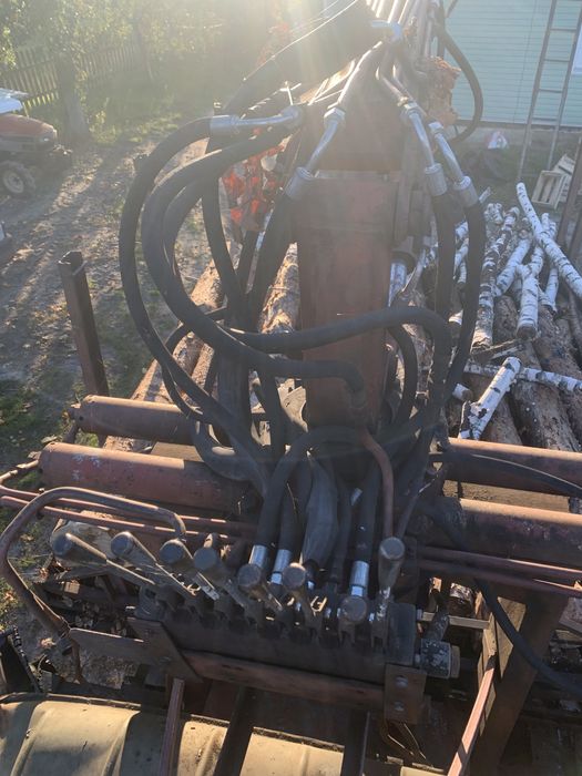 ЗІЛ (Зил) 131 з маніпулятором 7метрів