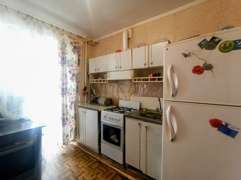 Здається в оренду кімната