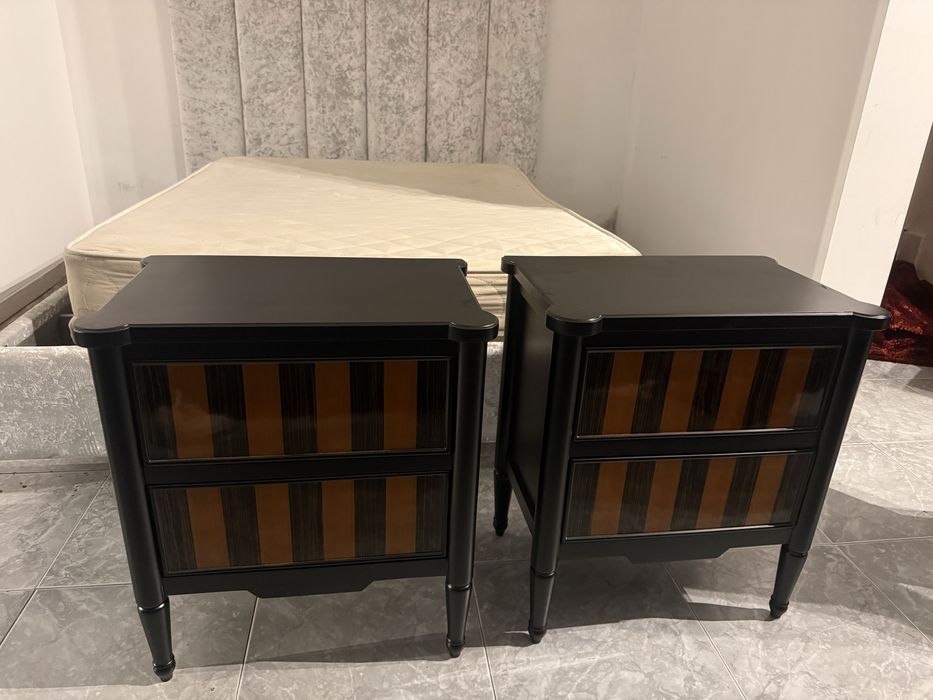 Vendo 2 mesinhas completamente novas