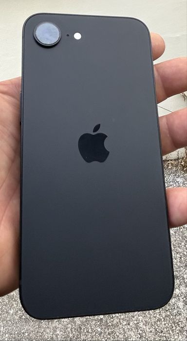 Iphone 16e 128GB estado novo. 400euros