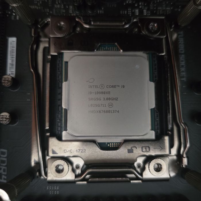 PC Gaming, I9-10980XE, NVIDIA 1070ti, 16gb RAM