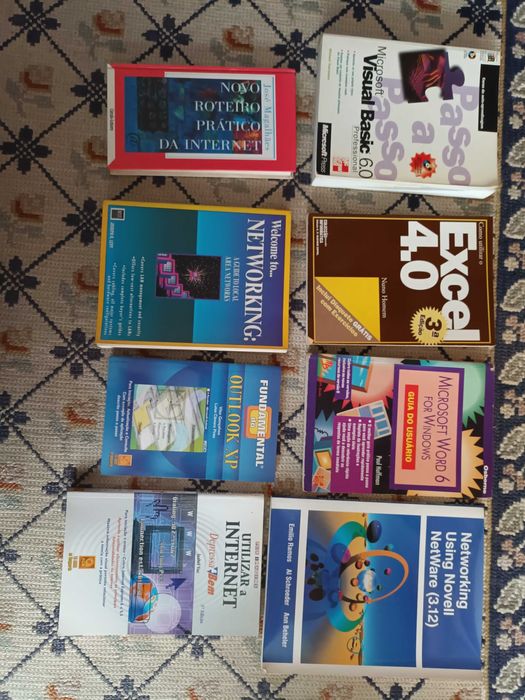 Livros antigos de informática