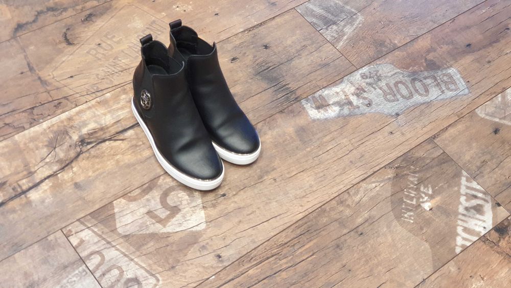 Buty Guess roz 35