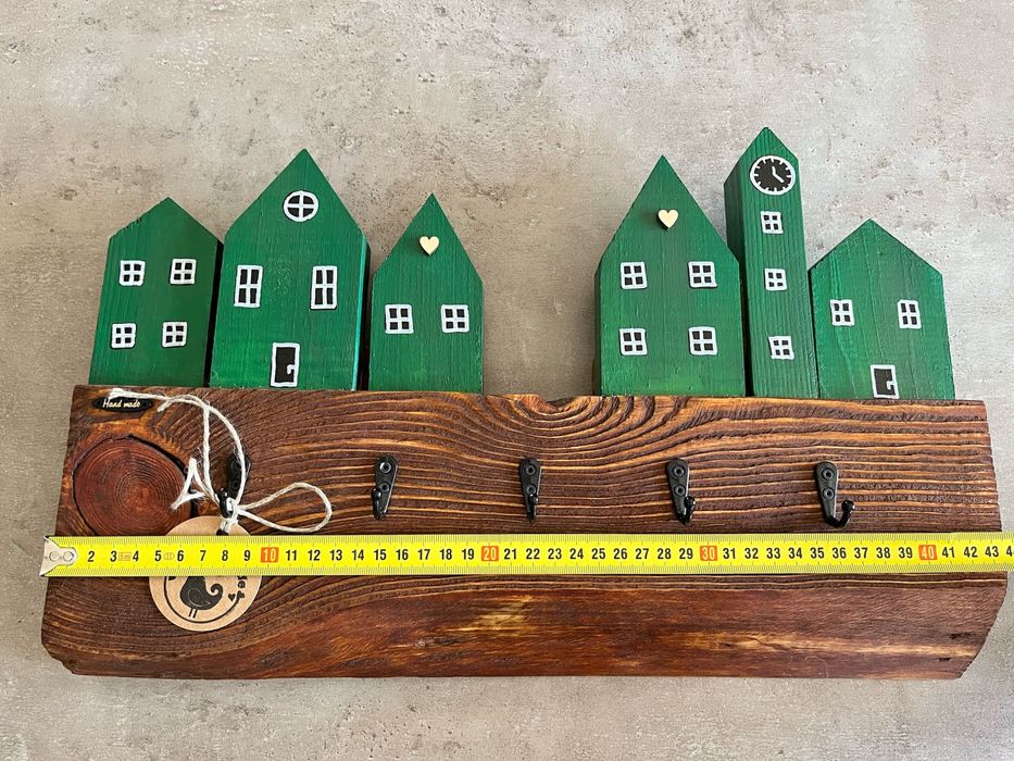 Wieszak domki drewniany rękodzieło hand made