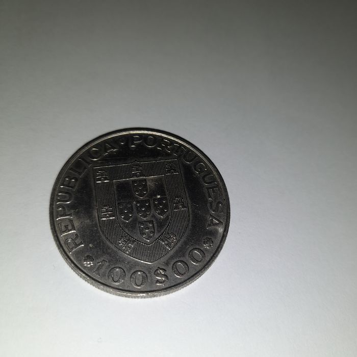 Moeda 100 escudos Ano internacional do deficiente 1981