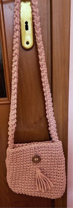 Torebka ze sznurka do makramy różowa