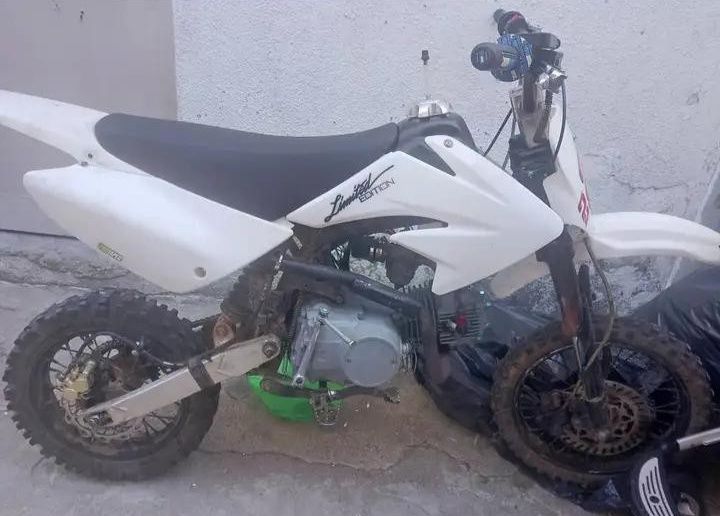 Pitbike 125 bom estado