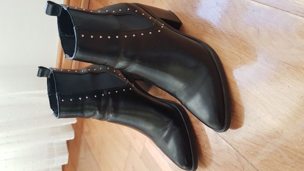 Botas Stradivarius (como novas)