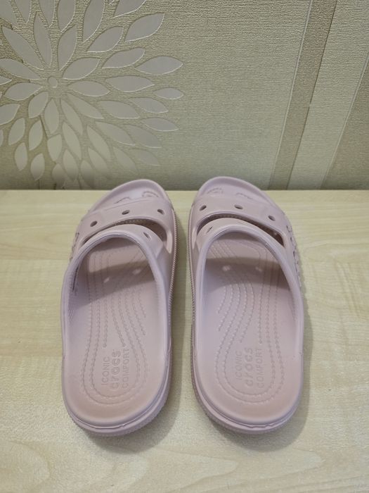 Шльопанці Crocs Baya оригінал розмір M 4/W 6 на 36-37
