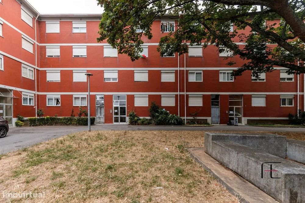 Apartamento T4, Porto, Porto