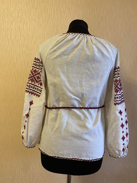 Вишиванка національний одяг льняна нова