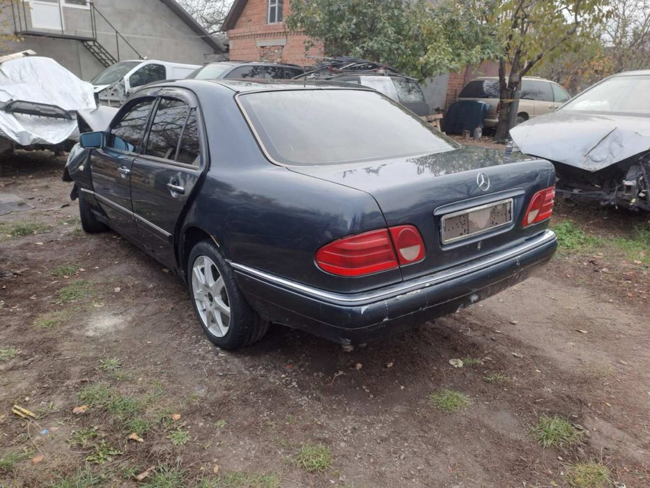 Розбока шрот по запчастинах Мерседес W 210 3.2бенз АКПП