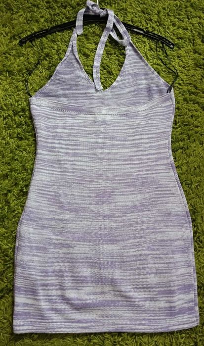 Vestido curto de malha Halter Lilás/Roxo (Tamanho M) – Como novo