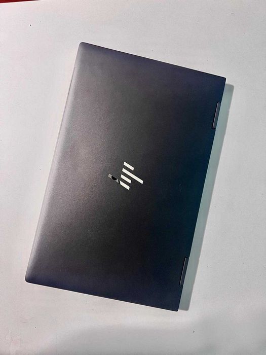 Portátil HP Envy x360 Convertible 13