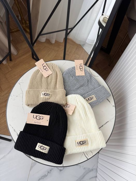 Зимова шапка UGG | Унісекс | Тепла в’язана | В наявності