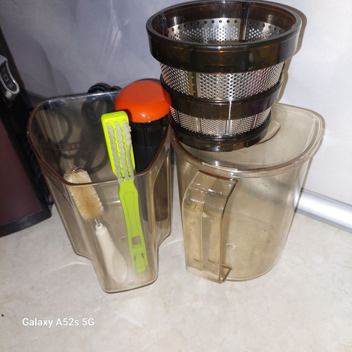 Wyciskarka Hurom HG-FBE11