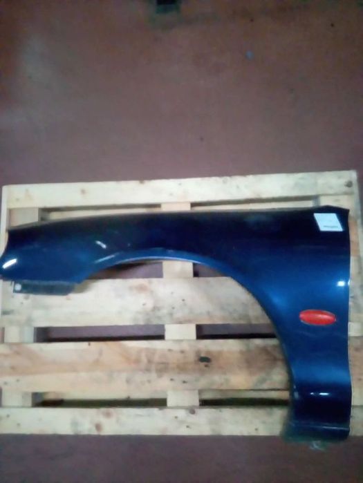 Guarda Lamas Esq Ford Mondeo Ii (Bap)